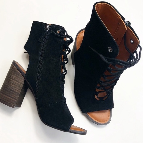 Franco Sarto Lace Up Peep Toe Heels Black Size 8.5 - Picture 3 of 8